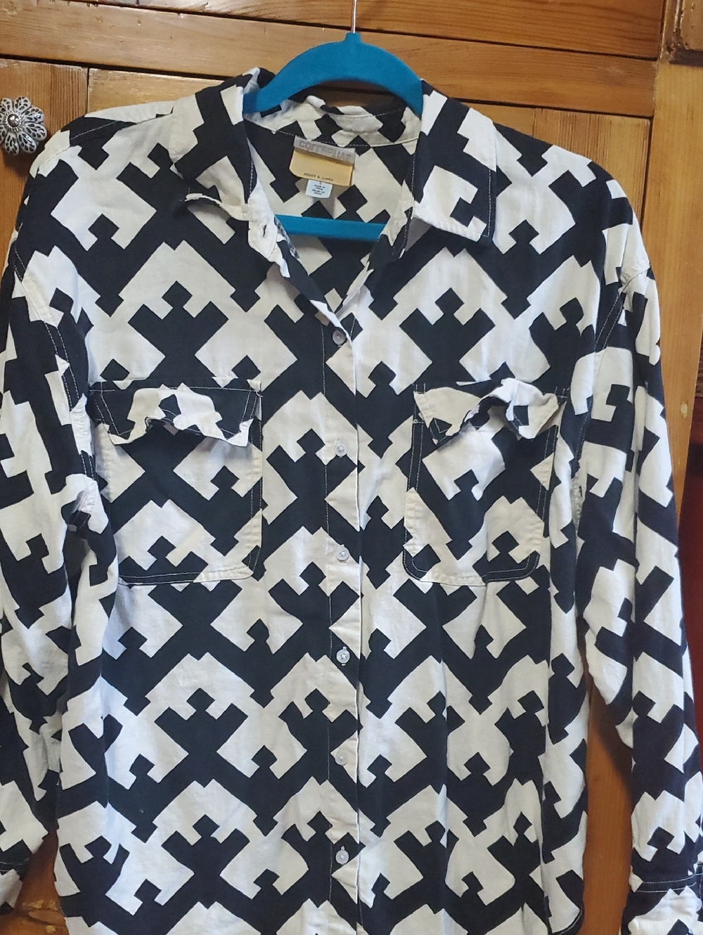 Black & White Geometric Button-Up Shirt - Modern Casual - Linen Blend - Small